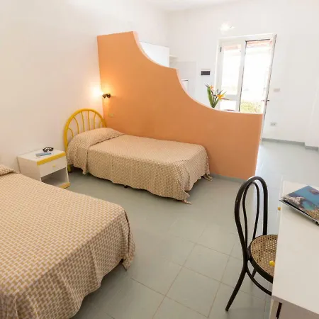 Διαμέρισμα Locazione Turistica Esmeraldo-7 *